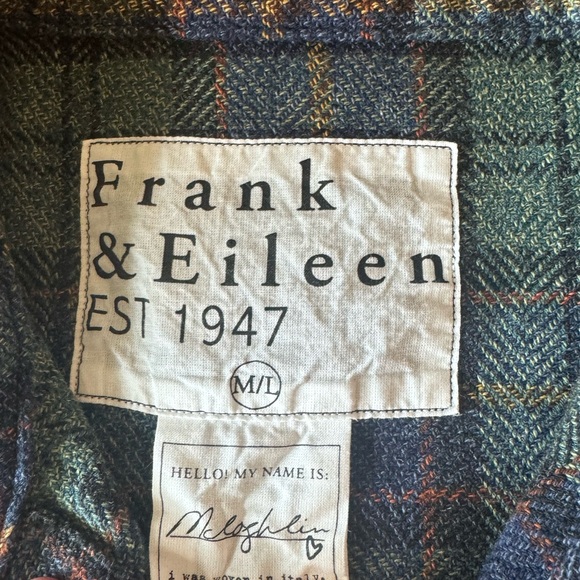 Frank & Eileen McLoghlin Utility Shirt in Textured Plaid Flannel - Picture 4 of 5